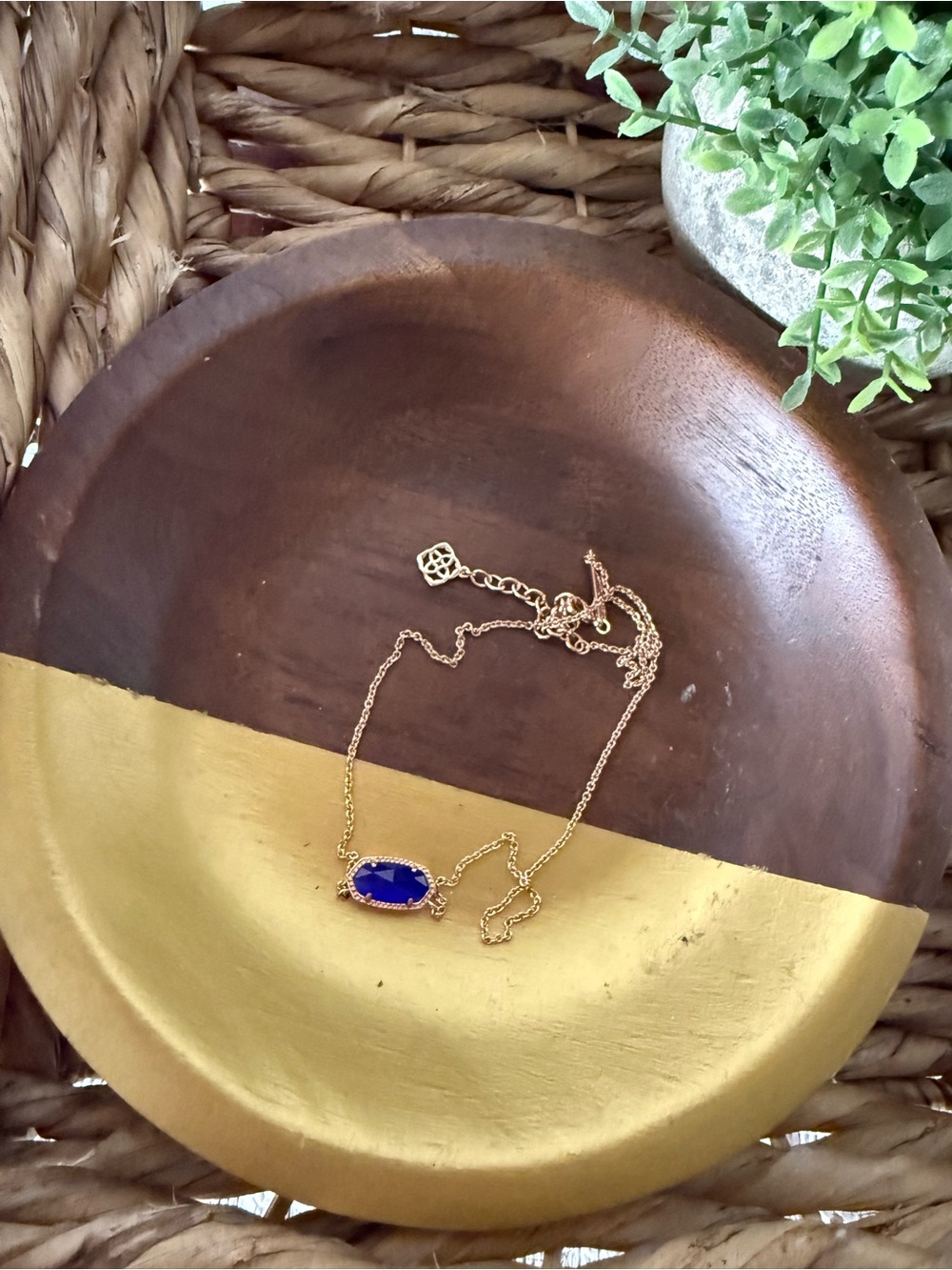 Kendra Scott Gold Chain Necklace with Cobalt Blue Stone